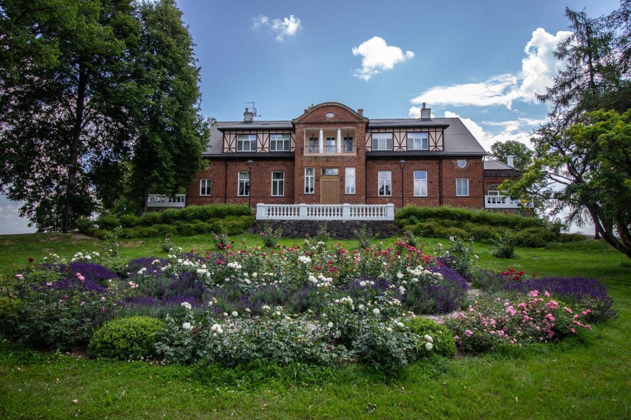 Piena Muiza - Berghof Hotel & Spa Sieksate Exterior photo