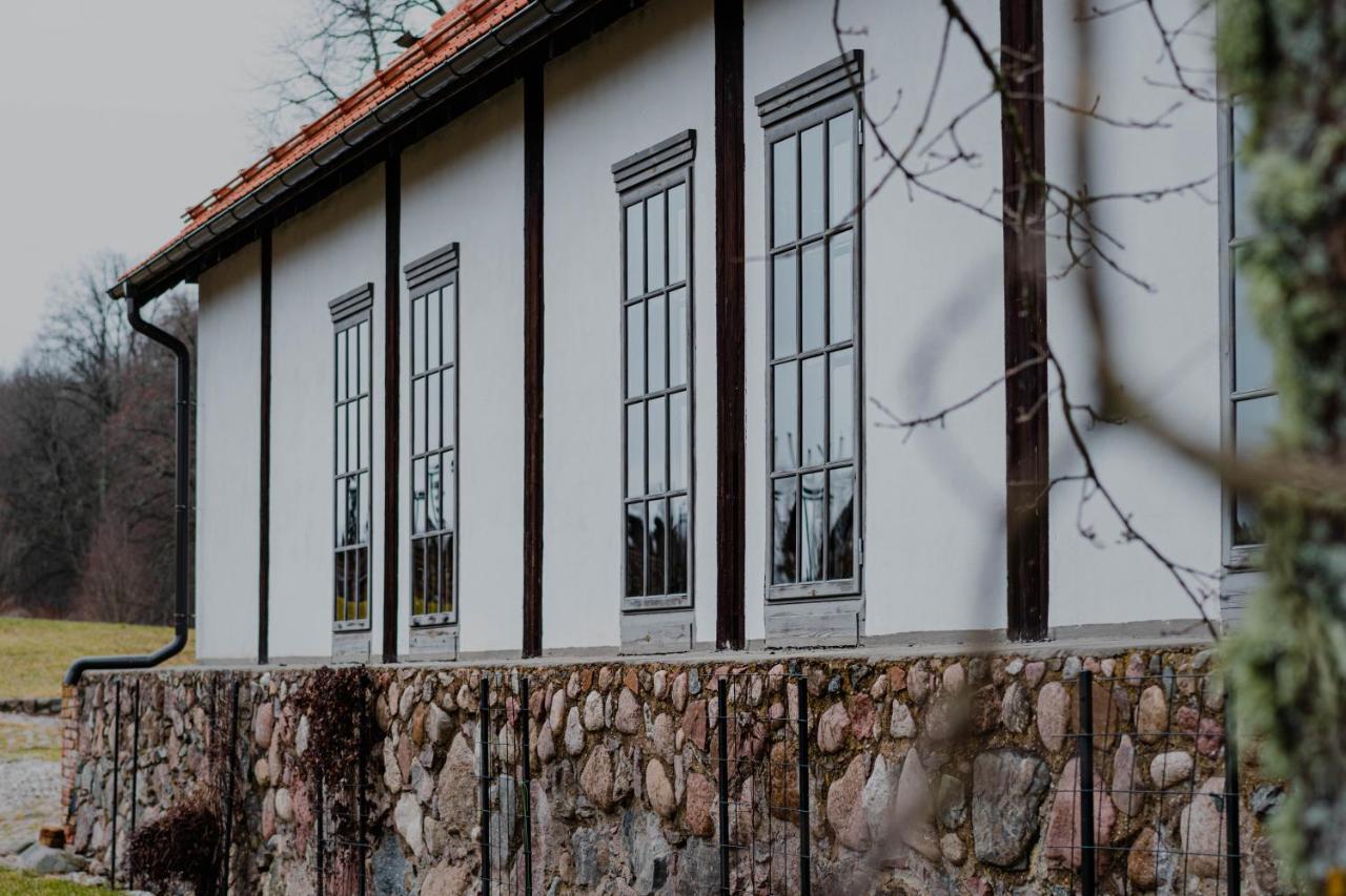 Piena Muiza - Berghof Hotel & Spa Sieksate Exterior photo
